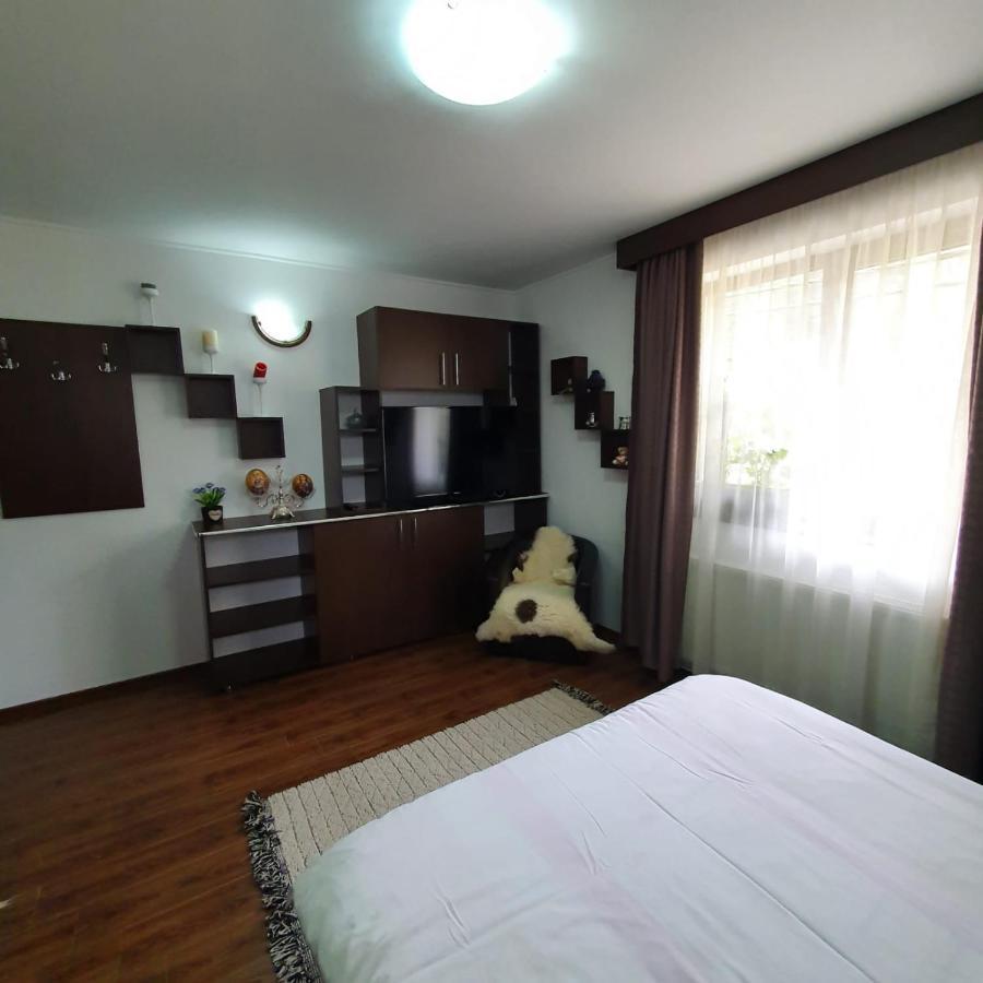 Hotel Casa Teleferic Buşteni Esterno foto